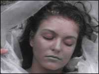 A surreal and Lynchian preoccupation : From Twin Peaks and Mulholland Drive, the corpses of Laura Palmer and Diane (c) D.R.